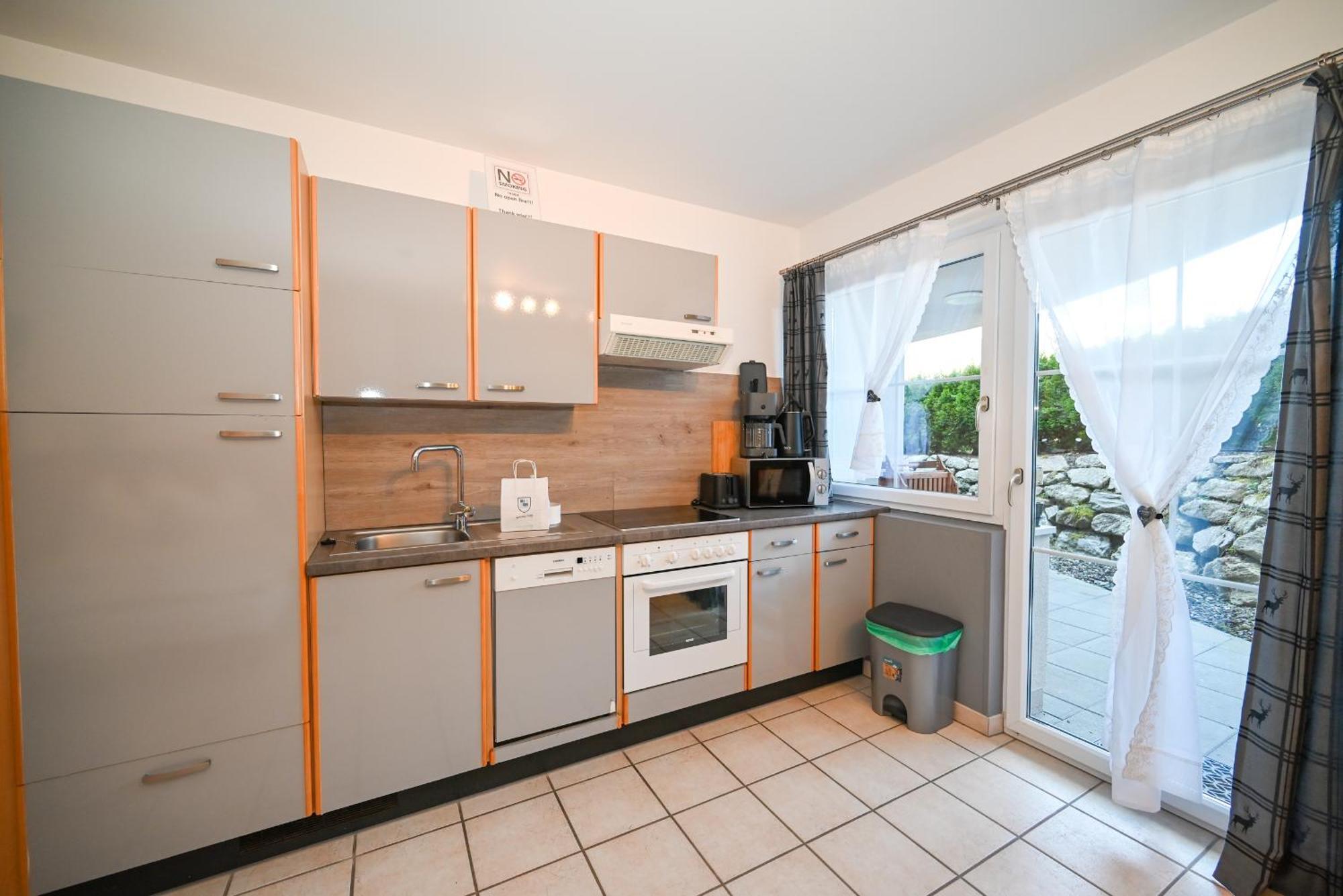 Panorama Apartments Bruck By All In One Apartments Bruck an der Grossglocknerstrasse Luaran gambar