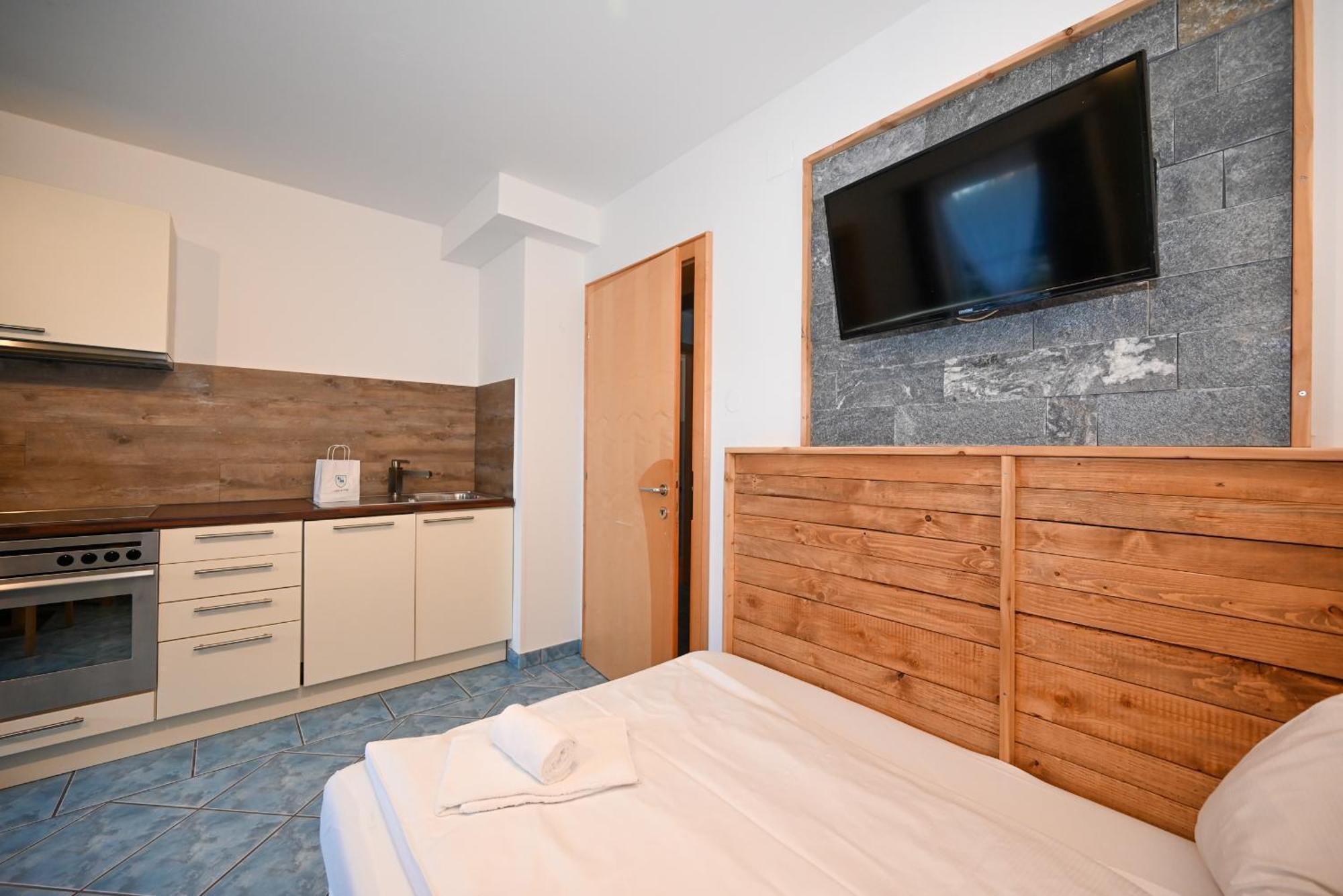 Panorama Apartments Bruck By All In One Apartments Bruck an der Grossglocknerstrasse Luaran gambar