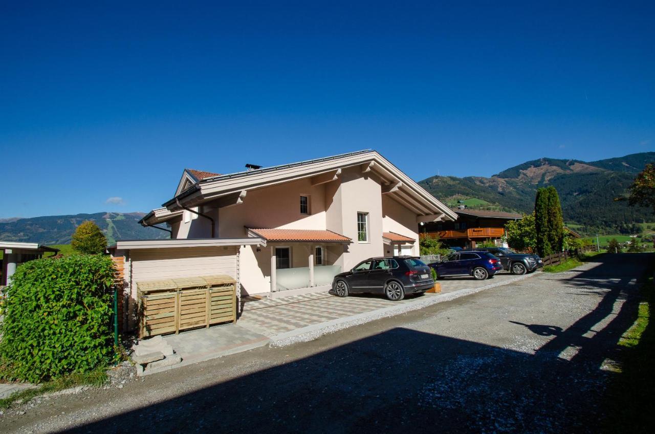 Panorama Apartments Bruck By All In One Apartments Bruck an der Grossglocknerstrasse Luaran gambar